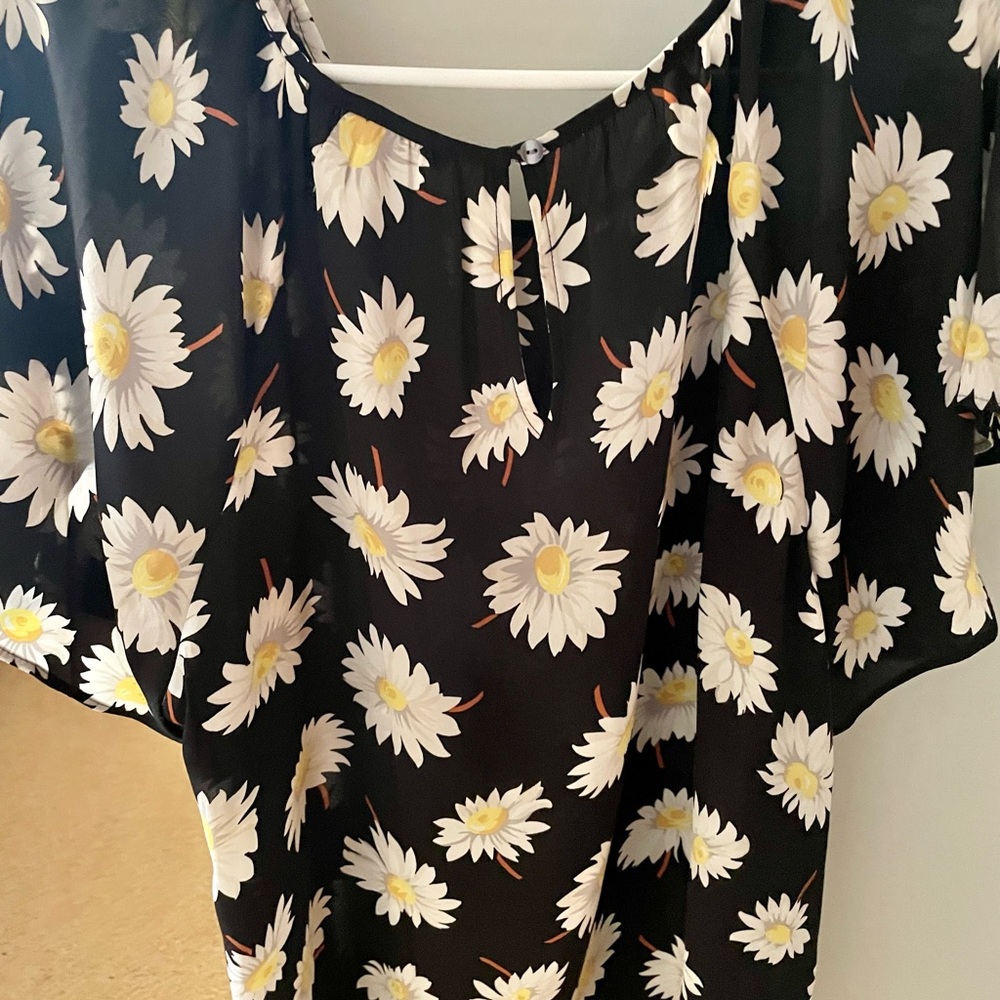 Very nice Ann Taylor Factory blouse, XL